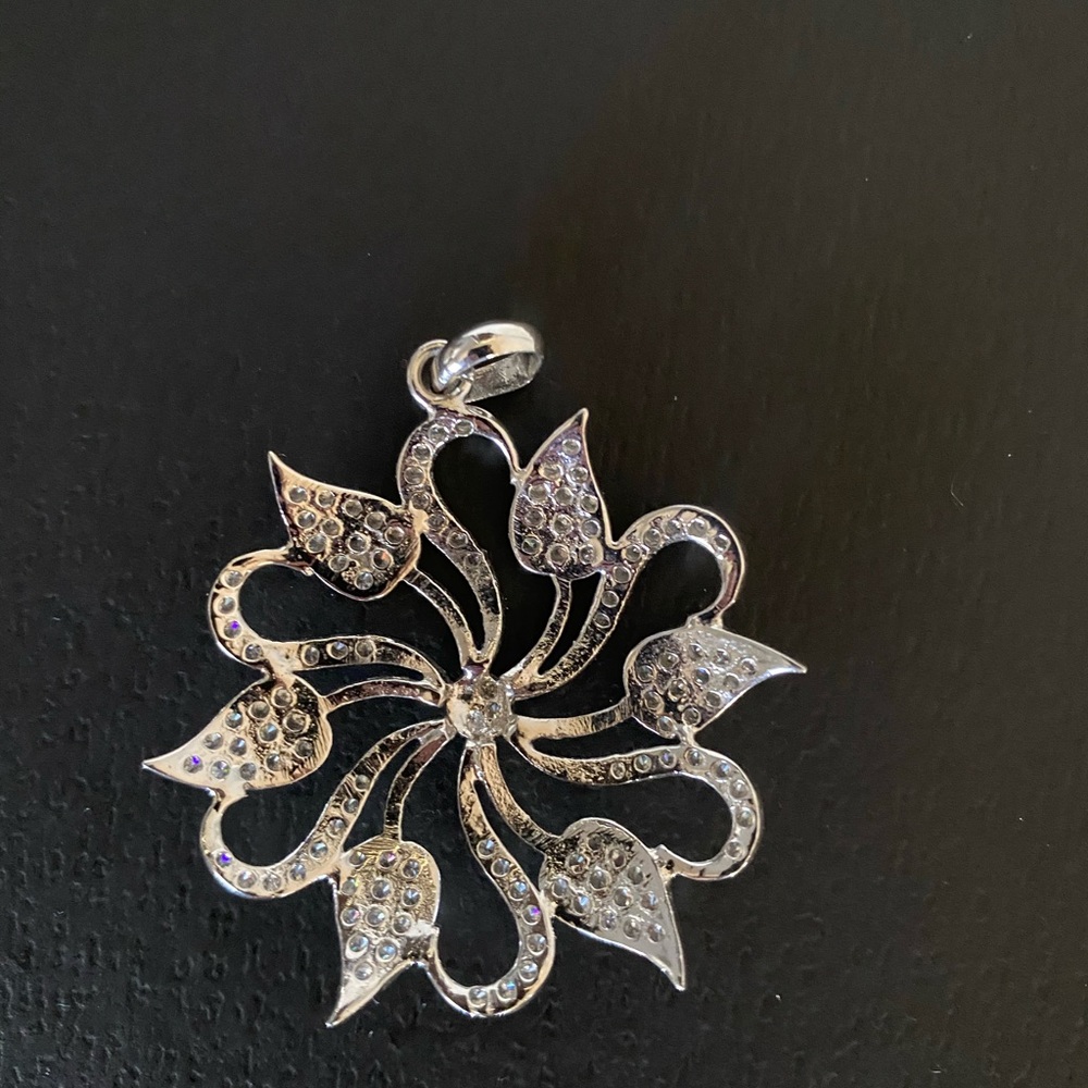 Pendant!! - Picture 6 of 10